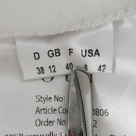 OUI Newport Slim White Jeans with Stripe Cuffs size 6 - Picture 12 of 16